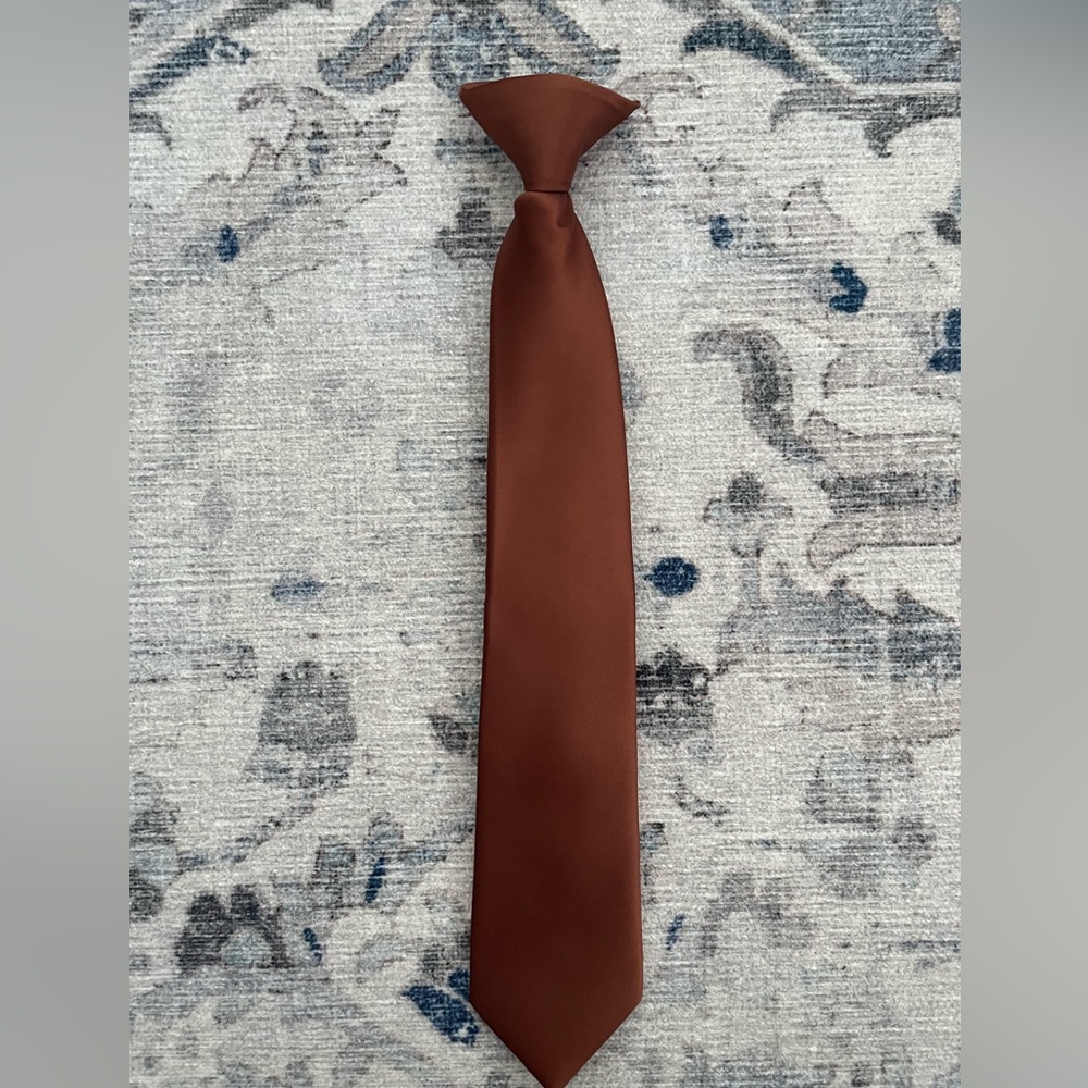 Boys tie - Spice Brown